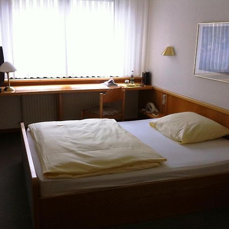 Hotel Pfaelzer Hof, Zum Schokoladengiesser Rodalben Kamer foto